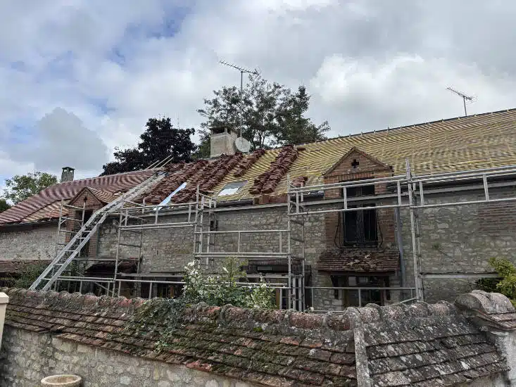 Rénovation de la toiture d’une longère à Dadonville, dans le Loiret